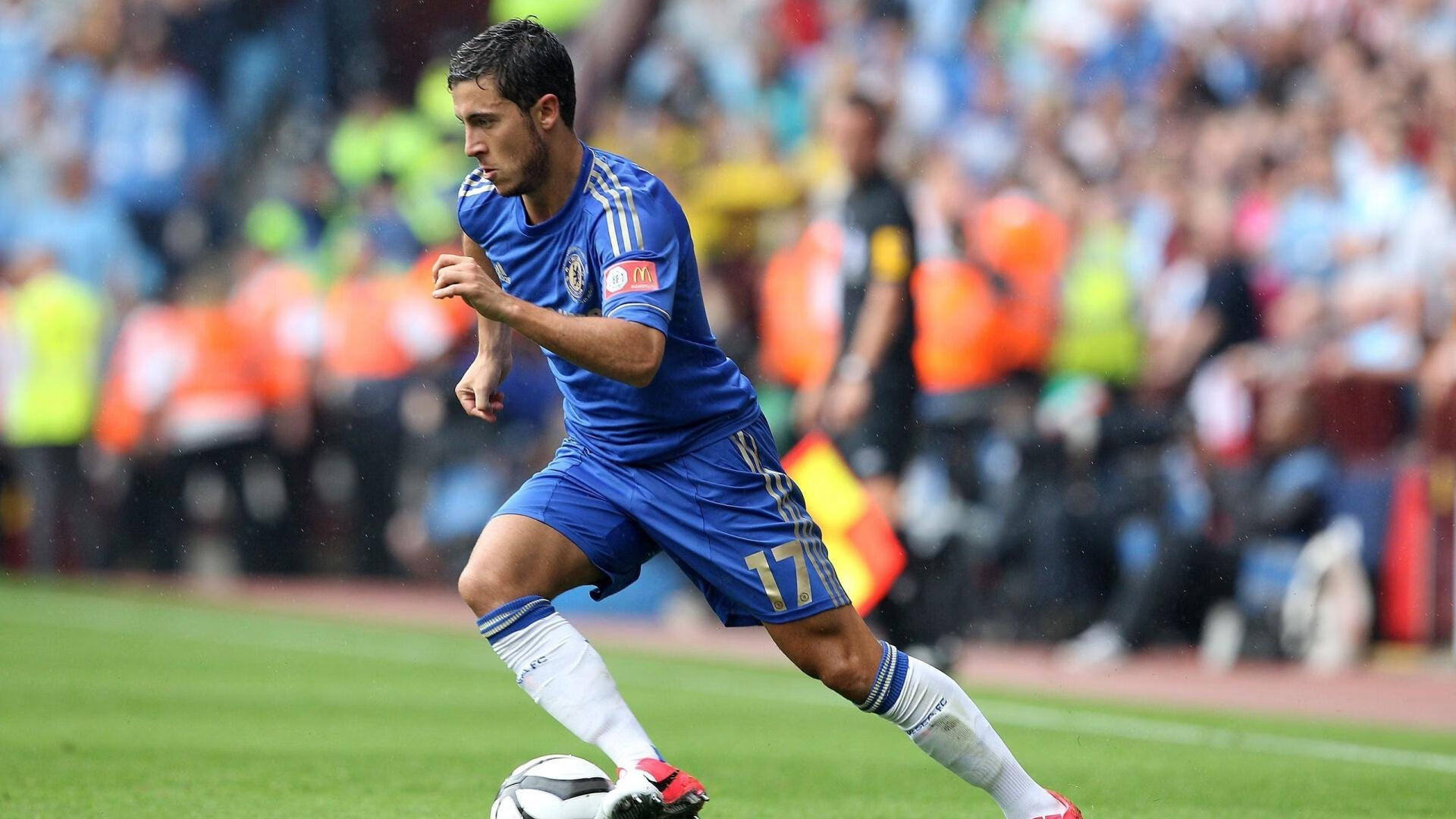 德甲速度与力量：激烈碰撞，精彩纷呈！，德甲跑动距离排名